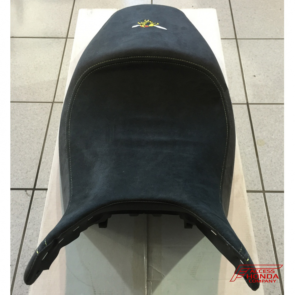 Оригинальное водительское сиденье из алькантары с логотипом для мотоцикла Honda CB600F/FA Hornet '07-'10 08F82MFG800 (08F82-MFG-800) Оригинальное водительское сиденье из алькантары с логотипом для мотоцикла Honda CB600F/FA Hornet '07-'10 08F82MFG800 (08F82-MFG-800)