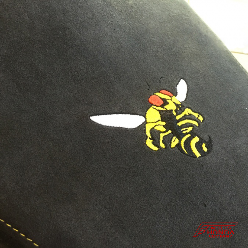 Оригинальное водительское сиденье из алькантары с логотипом для мотоцикла Honda CB600F/FA Hornet '07-'10 08F82MFG800 (08F82-MFG-800) Оригинальное водительское сиденье из алькантары с логотипом для мотоцикла Honda CB600F/FA Hornet '07-'10 08F82MFG800 (08F82-MFG-800)