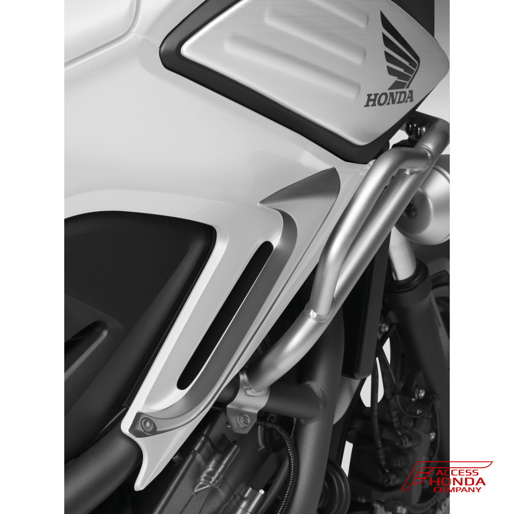 Оригинальные боковые дефлекторы (расширители) для мотоцикла Honda NC700-750X/XD '12-'15 08R70MGSD30 (08R70-MGS-D30) Оригинальные боковые дефлекторы (расширители) для мотоцикла Honda NC700-750X/XD '12-'15 08R70MGSD30 (08R70-MGS-D30)