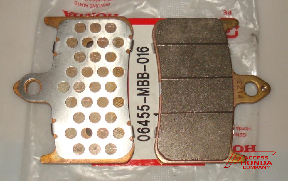 Оригинальные передние тормозные колодки для мотоцикла Honda 06455MBB016 (06455-MBB-016) Оригинальные передние тормозные колодки для мотоцикла Honda 06455MBB016 (06455-MBB-016)