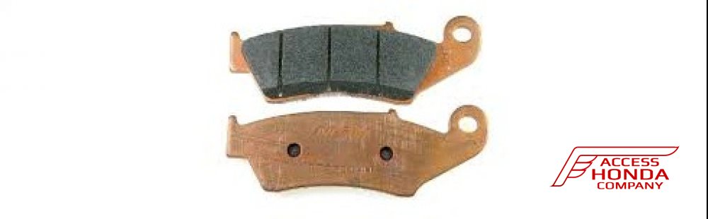 Оригинальные передние тормозные колодки для мотоцикла Honda 45105KW3405 (45105-KW3-405) Оригинальные передние тормозные колодки для мотоцикла Honda 45105KW3405 (45105-KW3-405)