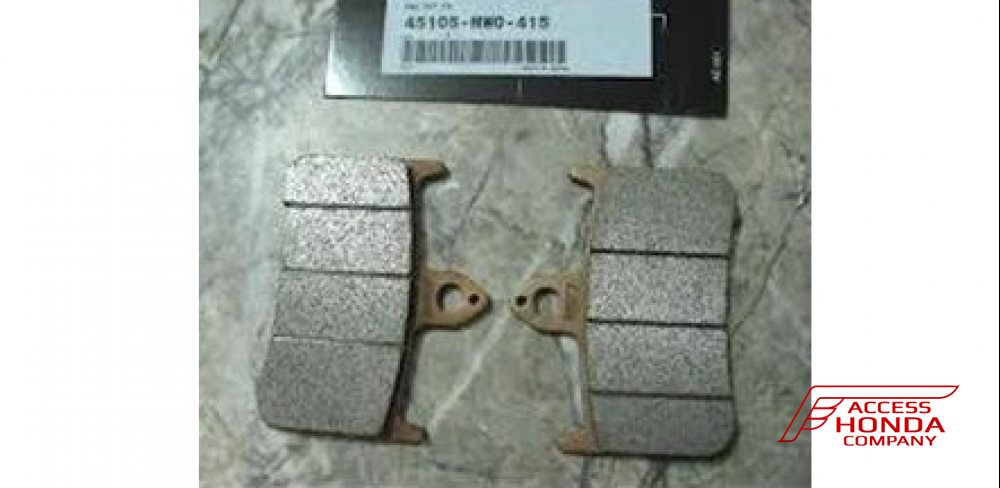 Оригинальные колодки тормозные передние для мотоцикла HONDA 45105MW0415 (45105-MW0-415) Оригинальные колодки тормозные передние для мотоцикла HONDA 45105MW0415 (45105-MW0-415)