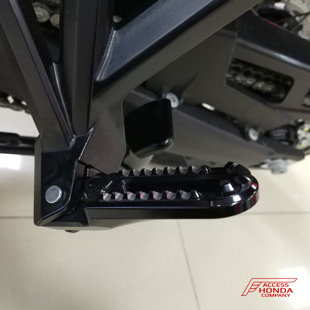 Оригинальные пассажирские подножки Rizoma для мотоцикла Honda CRF1000L Africa Twin 08R87MJPG51 (08R87-MJP-G51) Оригинальные пассажирские подножки Rizoma для мотоцикла Honda CRF1000L Africa Twin 08R87MJPG51 (08R87-MJP-G51)