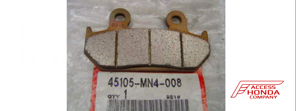 Оригинальная передняя тормозная колодка для мотоцикла HONDA 45105MN4008 (45105-MN4-008) Оригинальная передняя тормозная колодка для мотоцикла HONDA 45105MN4008 (45105-MN4-008)