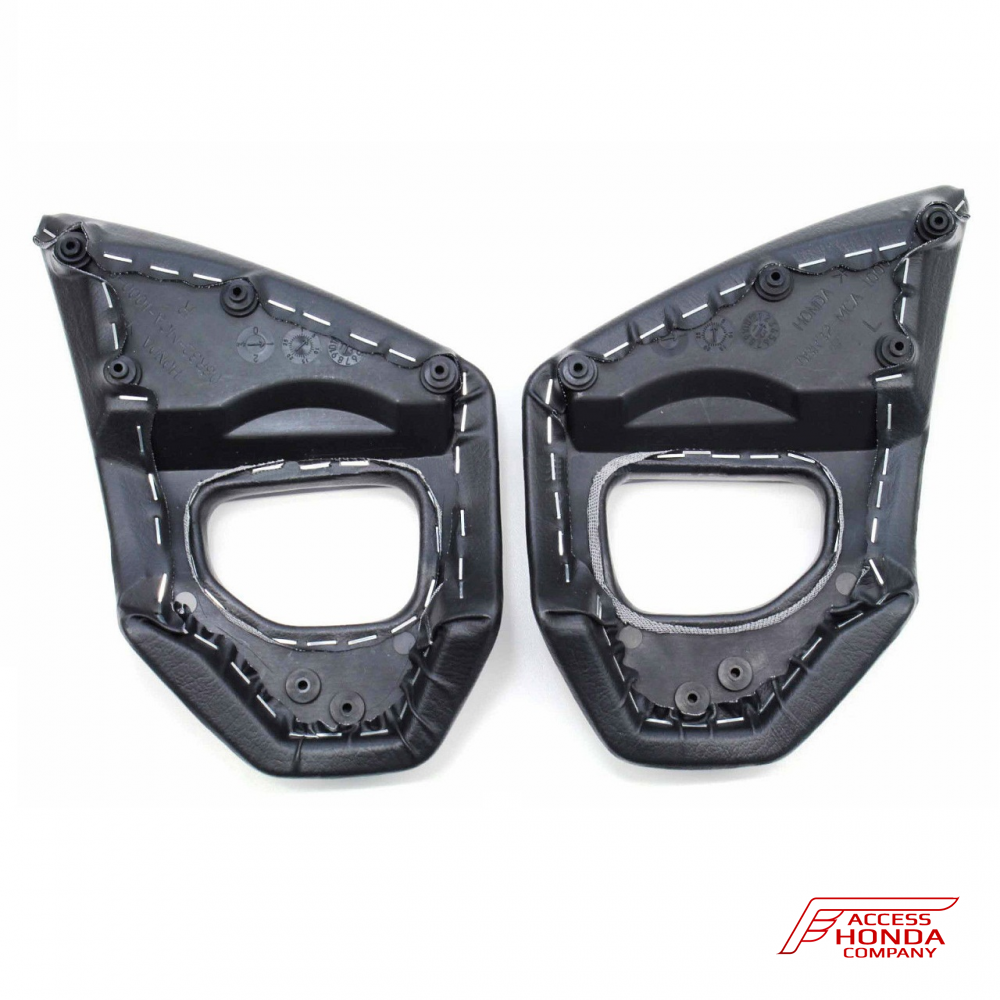 Оригинальные подлокотники для пассажирского сиденья мотоцикла Honda GL1800 Gold Wing '06-'16 08R32MCA800 (08R32-MCA-800) Оригинальные подлокотники для пассажирского сиденья мотоцикла Honda GL1800 Gold Wing '06-'16 08R32MCA800 (08R32-MCA-800)