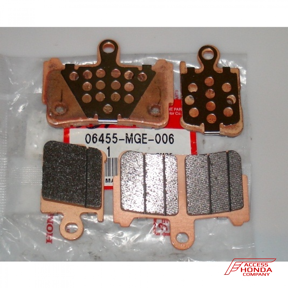 Оригинальные тормозные колодки передние для мотоцикла Honda VFR1200F (06455MGE016) Оригинальные тормозные колодки передние для мотоцикла Honda VFR1200F (06455MGE016)