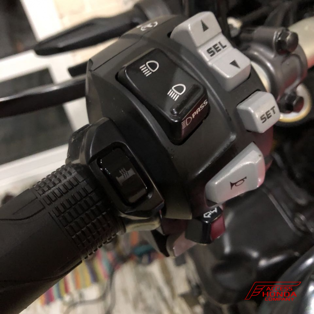 Комплект рукояток с подогревом и установочный комплект для Honda CRF1000L Africa Twin 2016-2017 (08ESY-MJP-HGB) Комплект рукояток с подогревом и установочный комплект для Honda CRF1000L Africa Twin 2016-2017 (08ESY-MJP-HGB)