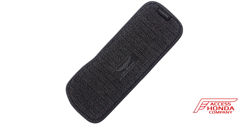 Оригинальный коврик бардачка с усилителем для мотоцикла Honda GL1800 Gold Wing/Tour Оригинальный коврик бардачка с усилителем для мотоцикла Honda GL1800 Gold Wing/Tour