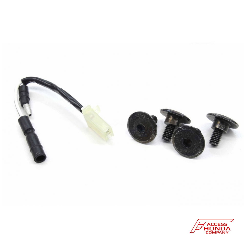 Оригинальный спойлер со стоп-сигналом на центральный кофр мотоцикла Honda GL1800 Gold Wing '01-'16 08F64MCA111C (08F64-MCA-111C) Оригинальный спойлер со стоп-сигналом на центральный кофр мотоцикла Honda GL1800 Gold Wing '01-'16 08F64MCA111C (08F64-MCA-111C)