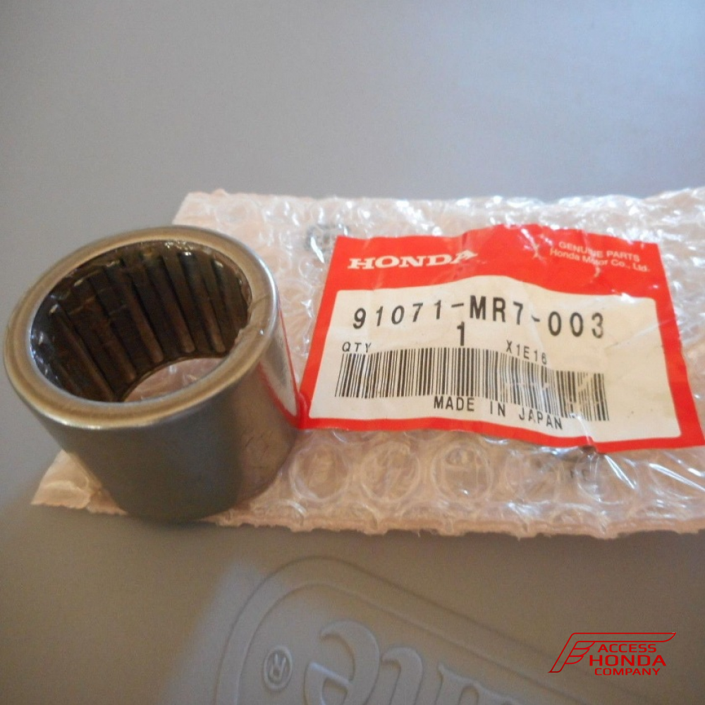 Подшипник игольчатый 28X37X30 Honda 91071-MR7-003 Подшипник игольчатый 28X37X30 Honda 91071-MR7-003