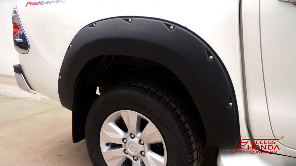 Расширители колесных арок для Toyota Hilux 2016 Расширители колесных арок для Toyota Hilux 2016