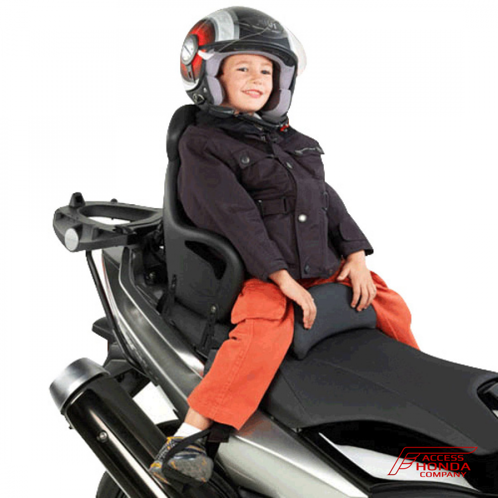 Детское кресло Givi / Kappa для перевозки ребёнка на мотоцикле Детское кресло Givi / Kappa для перевозки ребёнка на мотоцикле