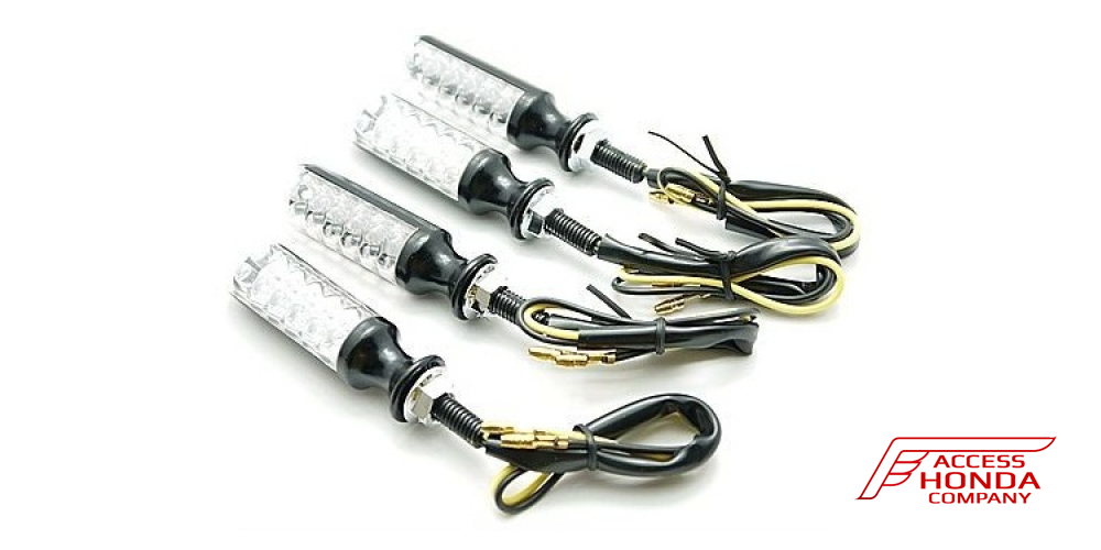 Универсальные светодиодные поворотники для мотоцикла Honda (4 шт.) Универсальные светодиодные поворотники для мотоцикла Honda (4 шт.)