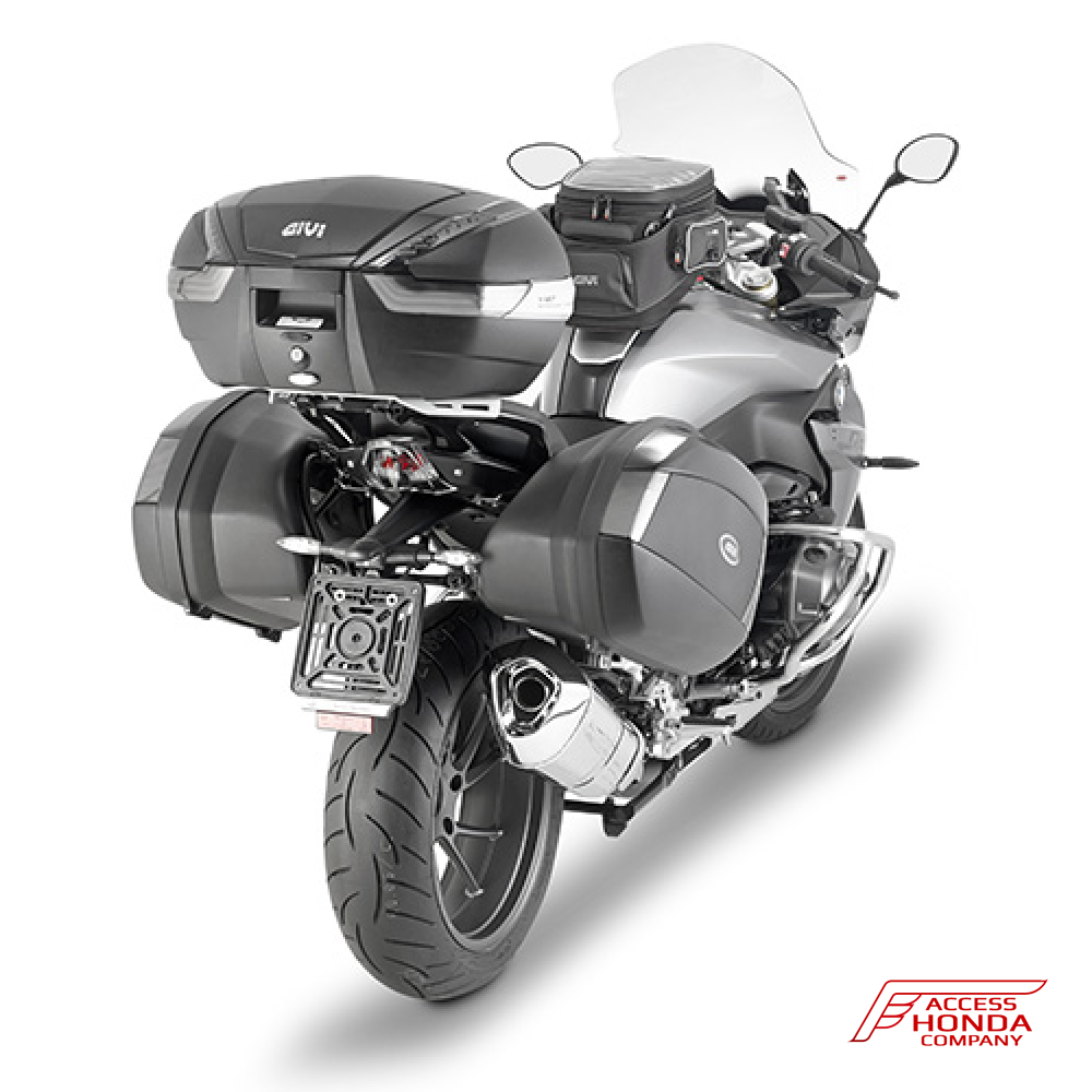 Центральный кофр GIVI 47л. Центральный кофр GIVI 47л.