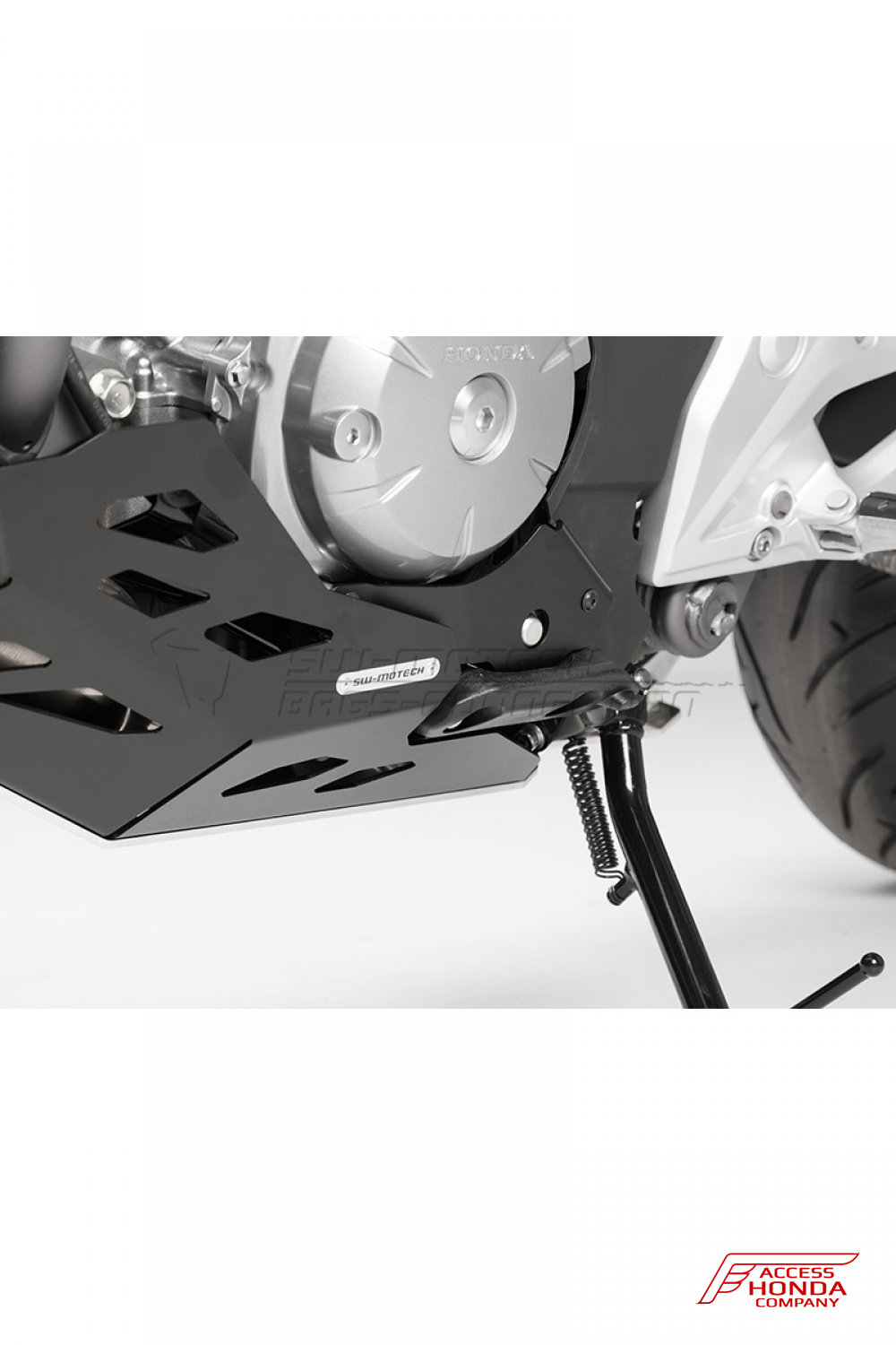 Защита картера SW-Motech для мотоцикла Honda NC700SD/XD / NC750SD/XD (с автоматической коробкой передач DCT) Защита картера SW-Motech для мотоцикла Honda NC700SD/XD / NC750SD/XD (с автоматической коробкой передач DCT)