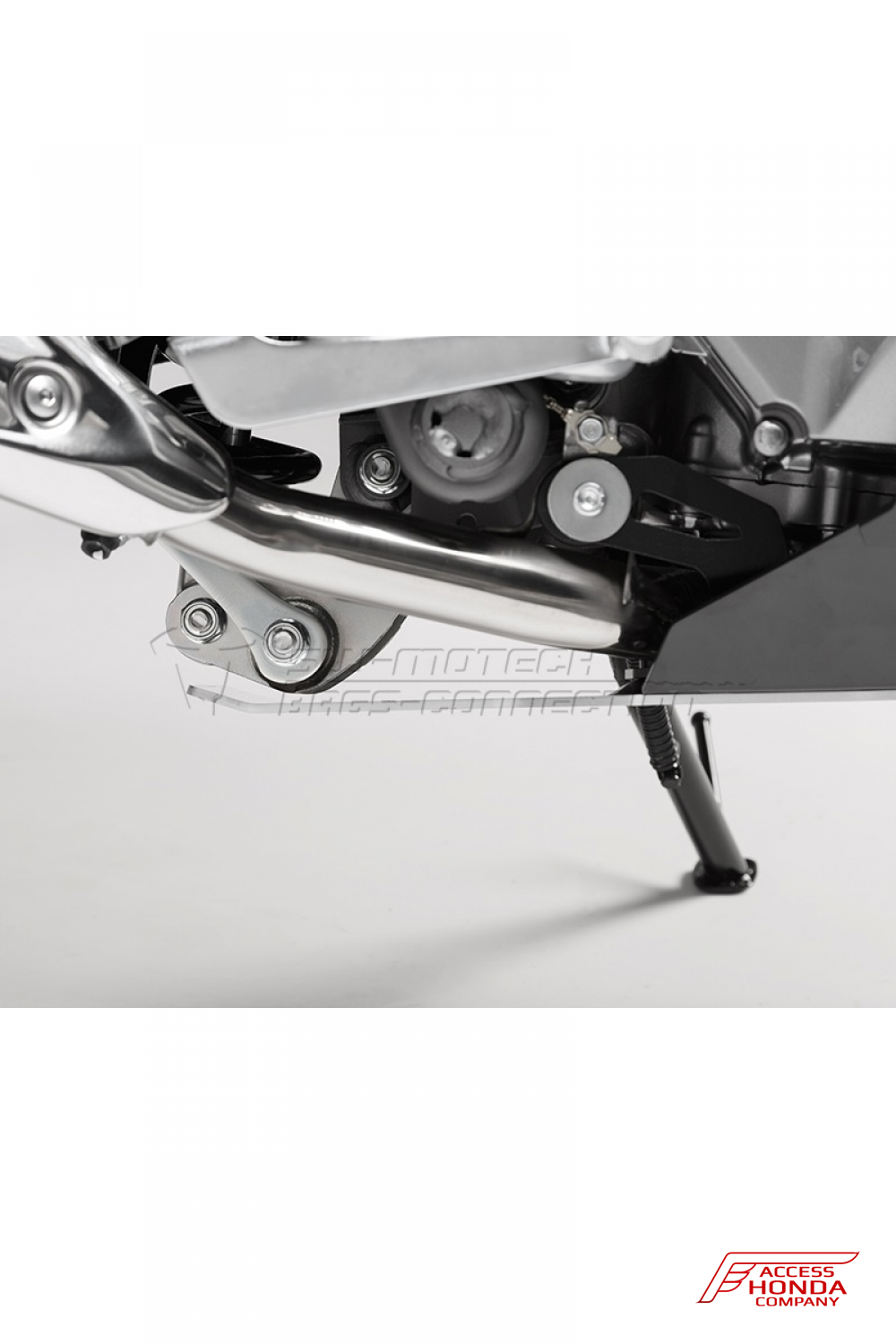 Защита картера SW-Motech для мотоцикла Honda NC700SD/XD / NC750SD/XD (с автоматической коробкой передач DCT) Защита картера SW-Motech для мотоцикла Honda NC700SD/XD / NC750SD/XD (с автоматической коробкой передач DCT)